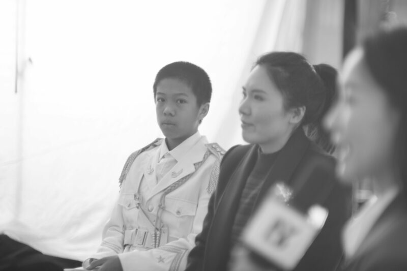 戛纳获奖短片专访 | 《升旗手》：在空间中流动的情绪